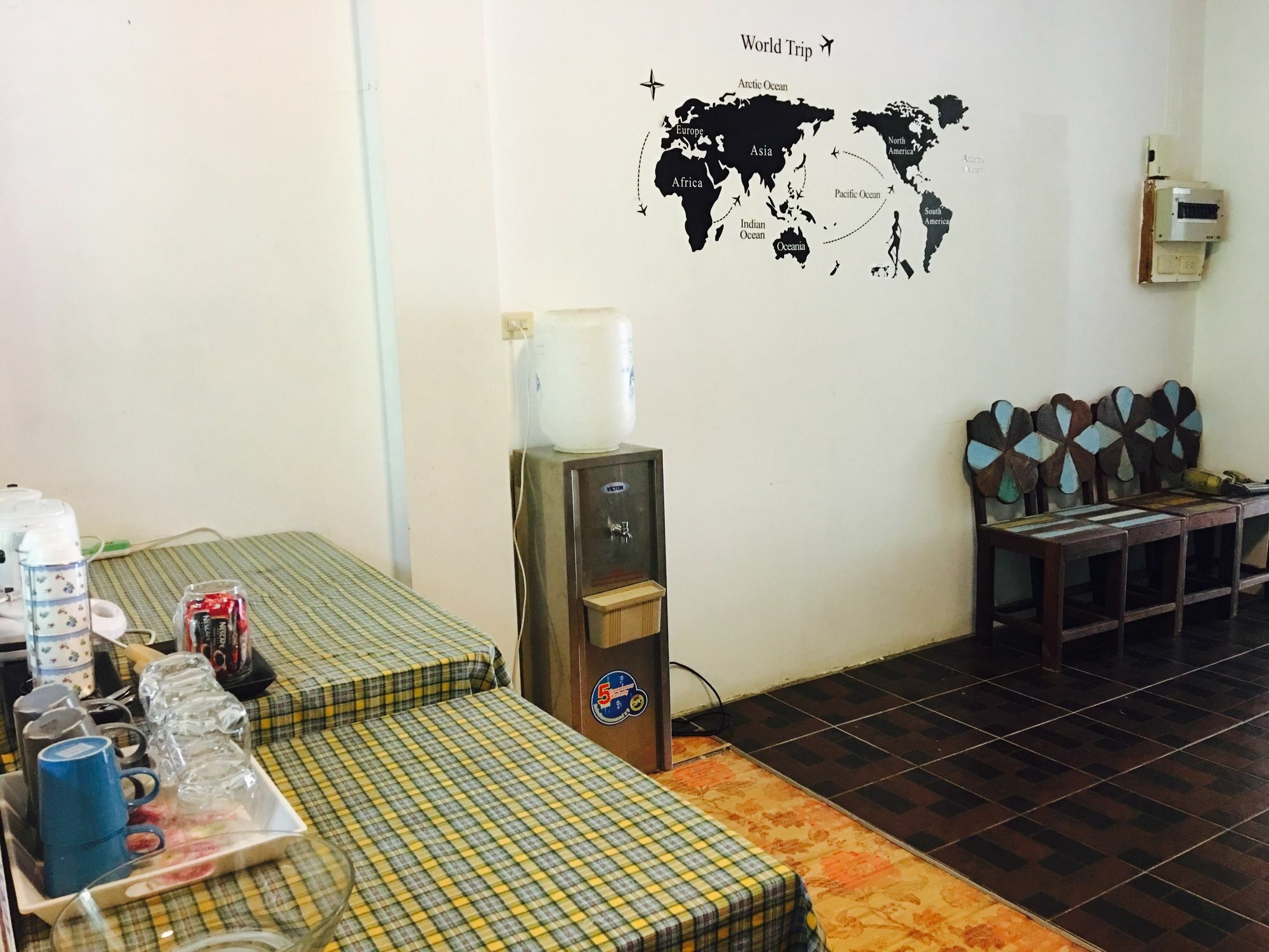 Lanta Friendly House Hotel Koh Lanta Exterior photo