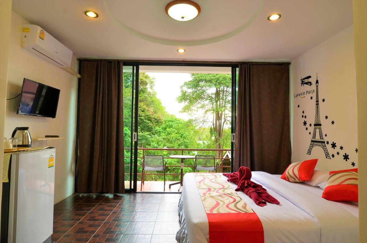 Lanta Friendly House Hotel Koh Lanta Exterior photo